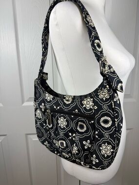Thirty-One Black and Cream Onyx Medallion/filigree Pattern Floral Shoulder Bag